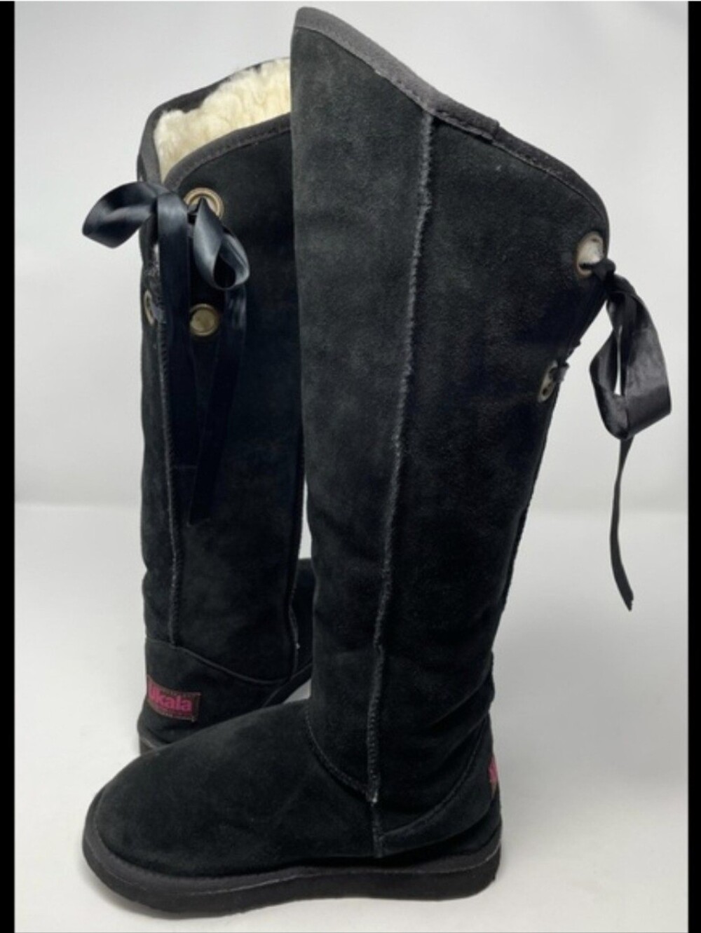 NWT!! UKALA by EMU AUSTRALIA Black Tall 100% Wool Lined Ribbon Tie Boots. Size 8